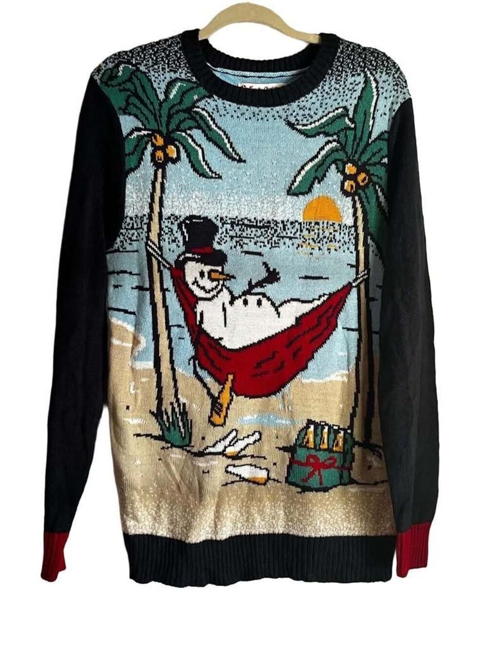 Novelty Christmas Sweater Size M Snowman Hammock Beach Palm Trees Knit